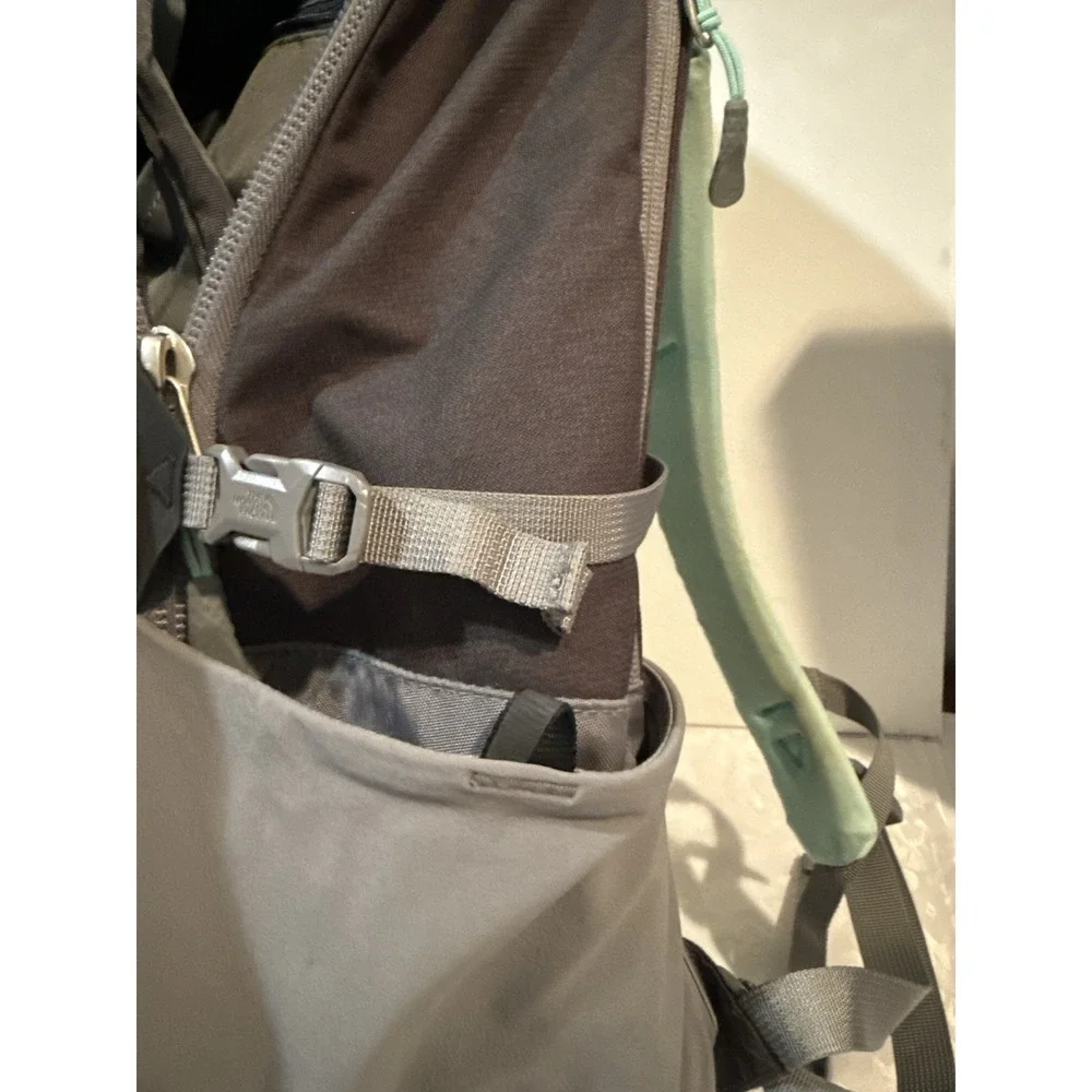 The North Face Surge Flexuent Laptop Backpack Light Gray Teal Outdoor Hiking